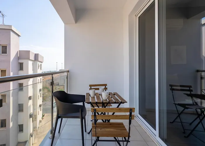 Harbor In * Ларнака