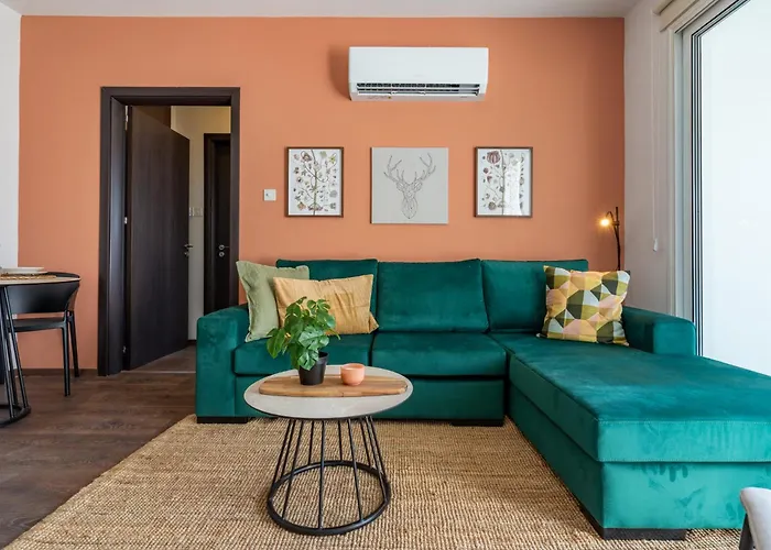 Harbor In Апартаменти Ларнака