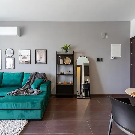 Apartament Harbor In *