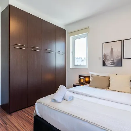 Harbor In Λάρνακα