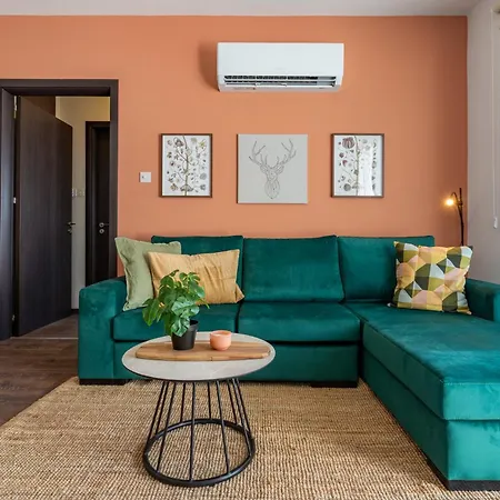 Harbor In Apartament Larnaca