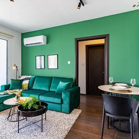 Harbor In * 拉纳卡