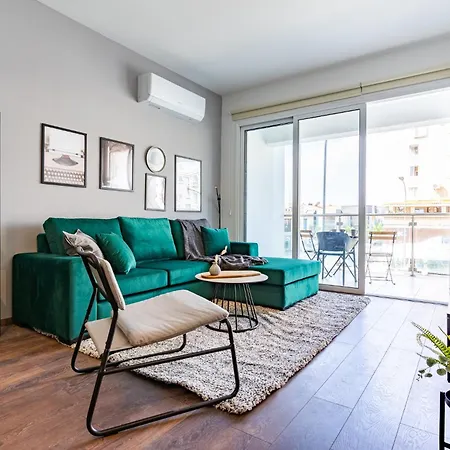 Harbor In Apartament Larnaca