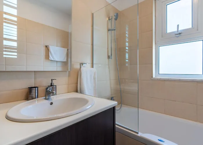 Harbor In Appartamento Larnaca